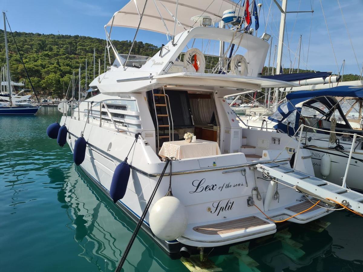 Hotel Luxury Yacht - Lex Of The Seas Split Zewnętrze zdjęcie